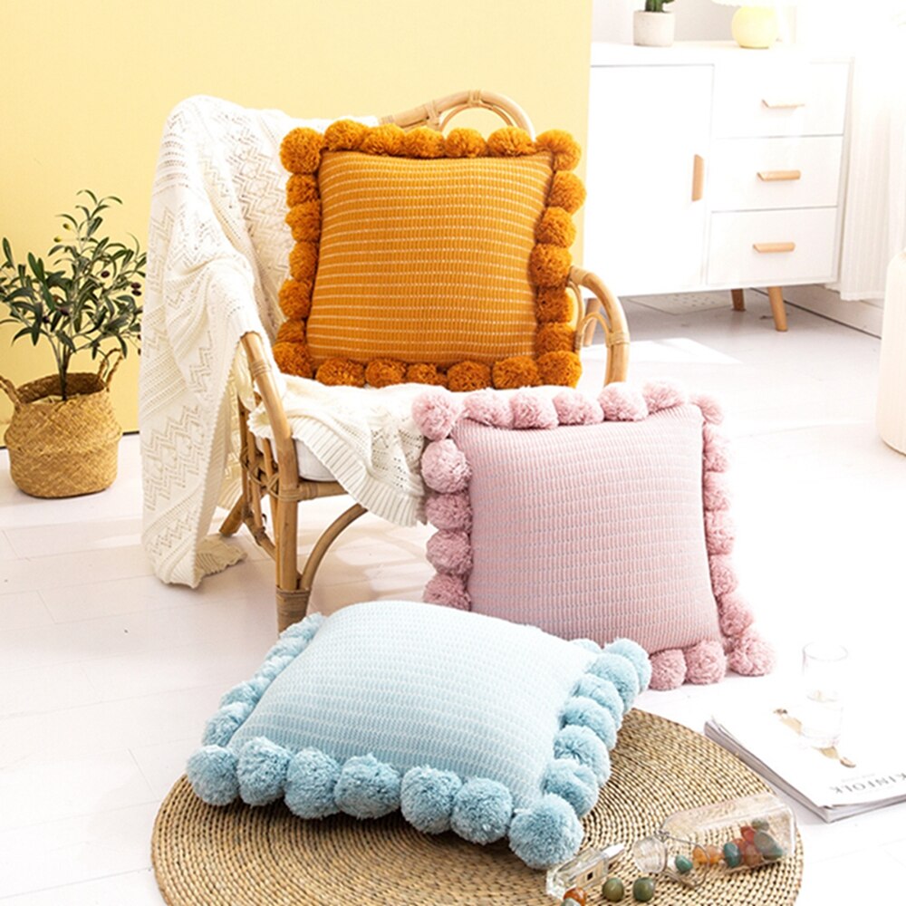 Knitted Throw Pillow
