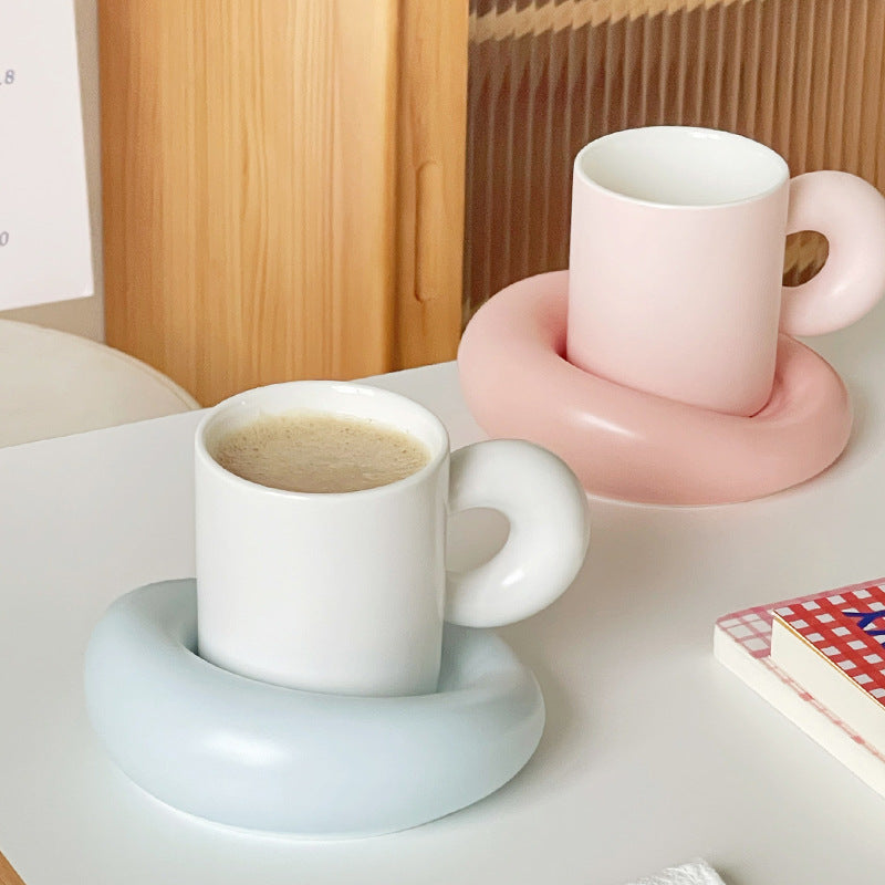 Simple Ceramic Mug Suit Creative Personality
