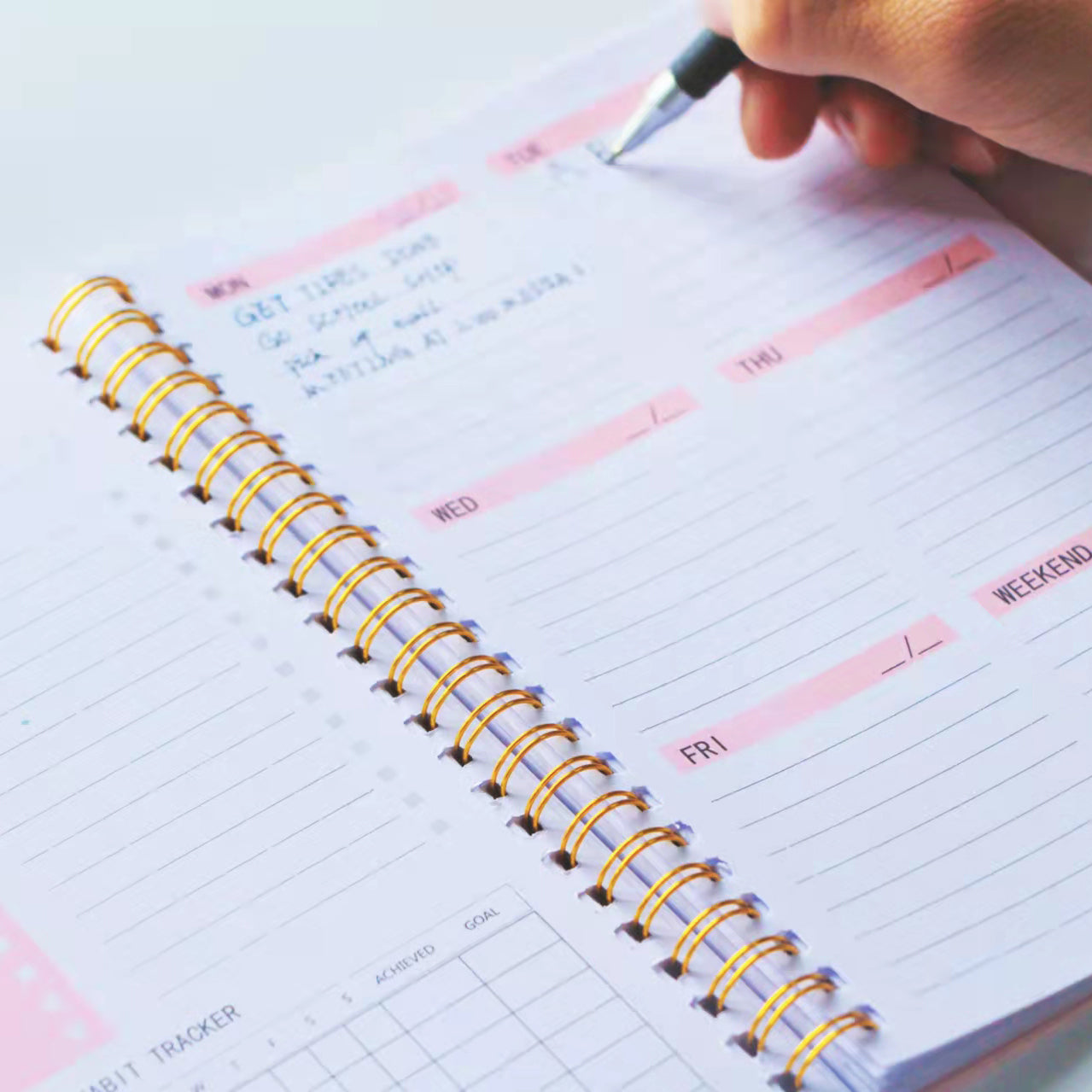 Non-Dated Weekly Planner