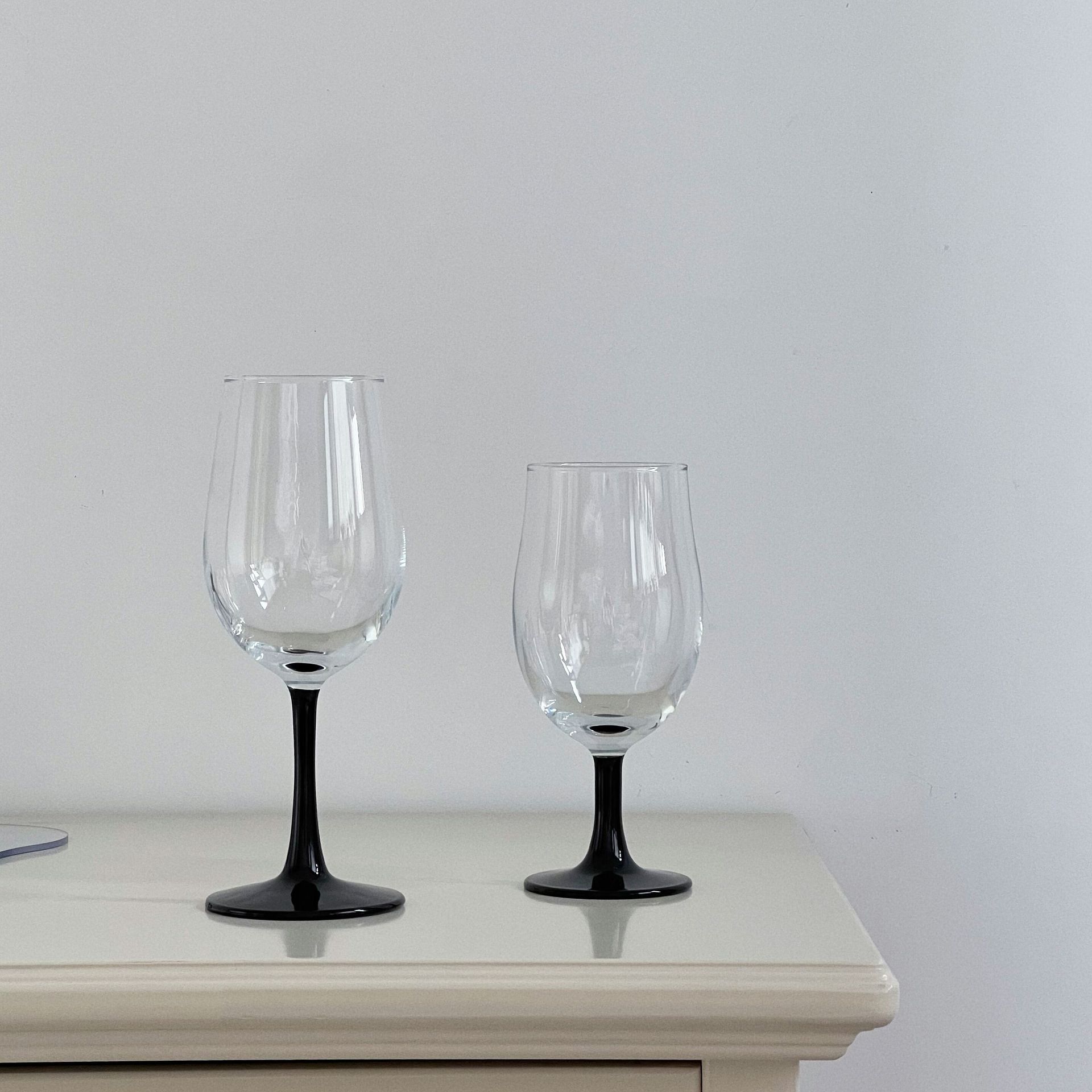 Wine Luminous Glass Medieval Black Swan Goblet