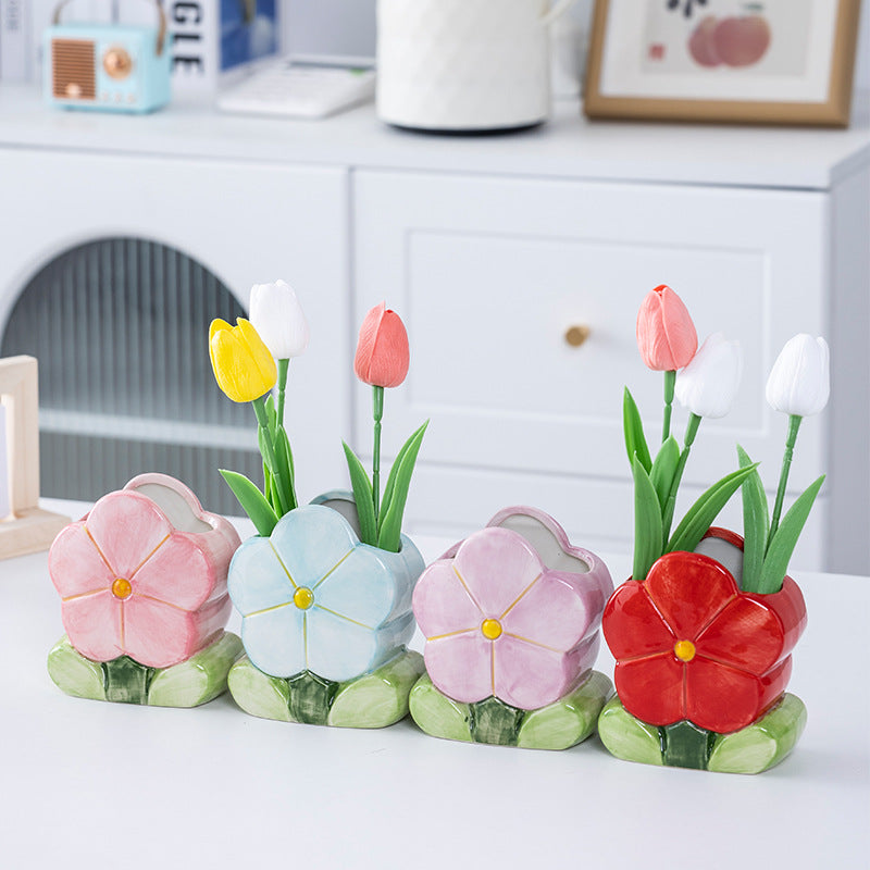 Cute Flowers Ceramic Vase - Niche Decoration