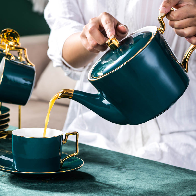 Ceramic Kettle - Traditional Tea Pot