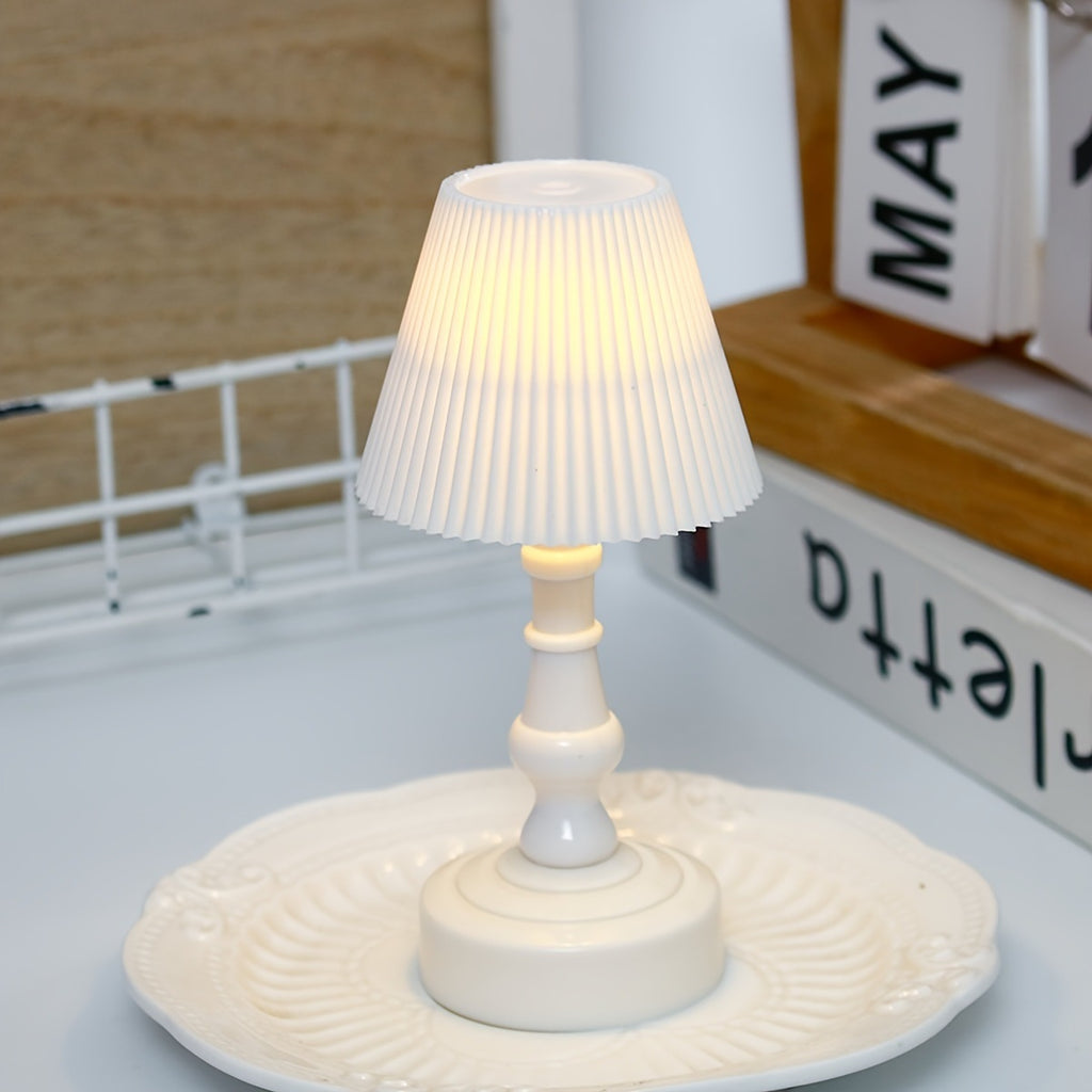 Simple Cute Table Lamp - Decorative Light