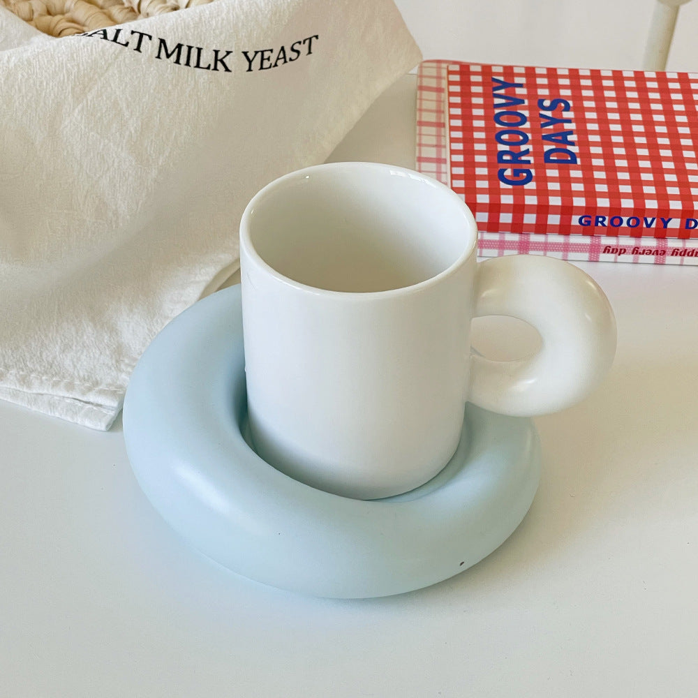 Simple Ceramic Mug Suit Creative Personality