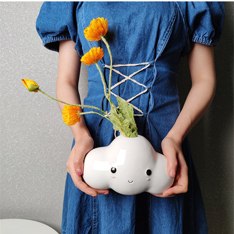 Creative Cartoon Cloud Ceramic Vase - Whimsical
