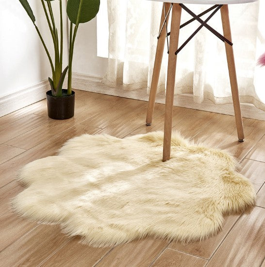 Flower Shape Faux Fur Mat