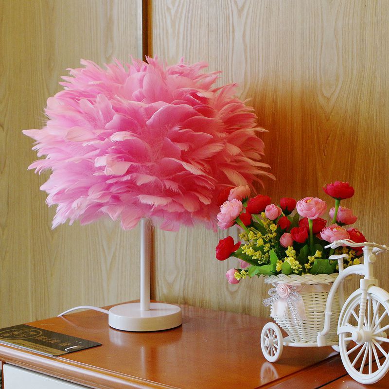 Feather Table Lamp - Bedroom Artistic Light