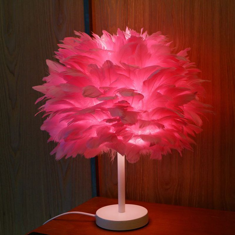 Feather Table Lamp - Bedroom Artistic Light