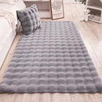 Creamy Bubble-Fleece Rug