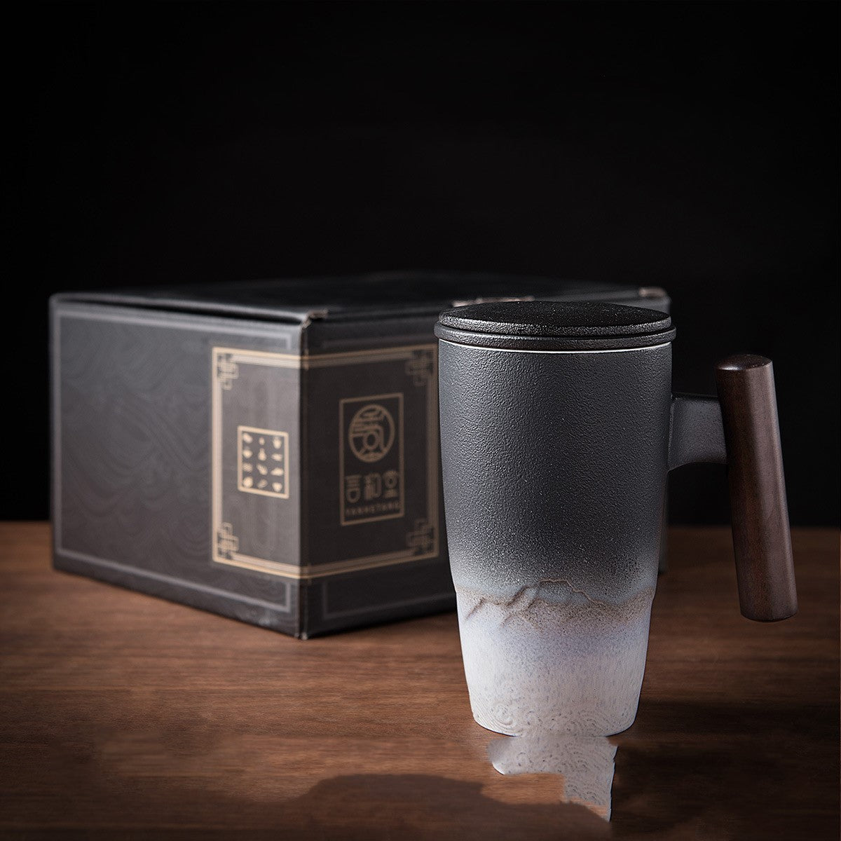 Large Capacity Ceramic Mug with Lid - Covered Coffee Cup