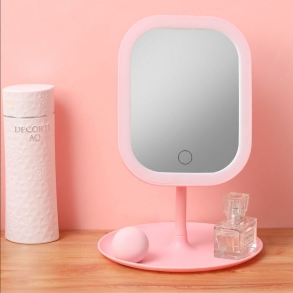 LED Makeup Mirror with Light - Influencer Style