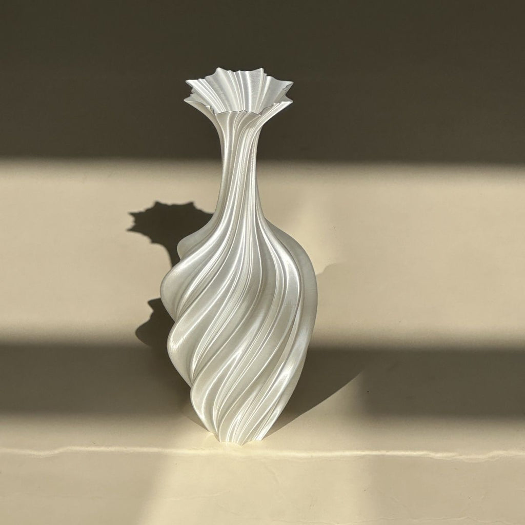 Artistic Abstract Twisted Vase - Retro Flower Design