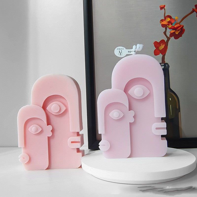 Abstract Face Aromatherapy Candle - Artistic Decor